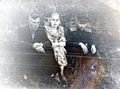Як Ив с женой и братом жены Магчаров Николай Григор. (фронтовик, ветеран ВОВ) 1953г..jpg